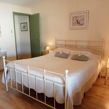 Fleur De Vigne Bed & Breakfast Monnieres  Exterior foto